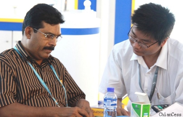 �͑����ں���������ÿƽ�׃r��