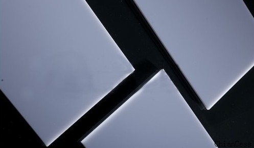 ���ɫ������չʾ�D